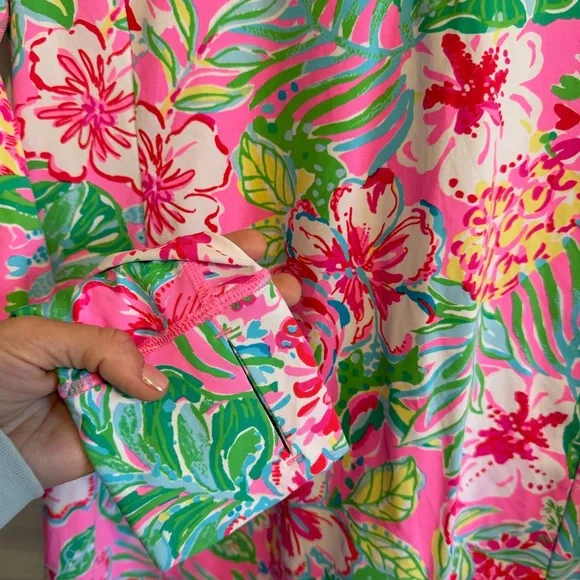 Lilly Pulitzer Luxletic Medium 1/4 Zip Pullover - Picture 3 of 3